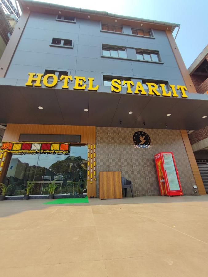 Hotel Starlit Наві-Мумбаї Екстер'єр фото